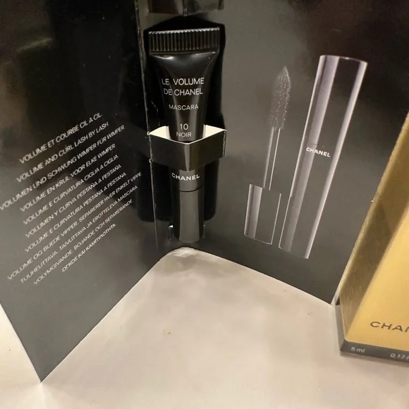 Chanel and YSL Beauty Set - Picture 6 of 6